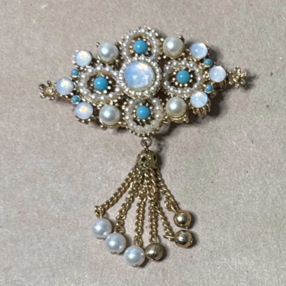 Vintage Blue Cabochon Faux Pearl Tassel‎ Brooch Gold Tone Dangle Pin Statement